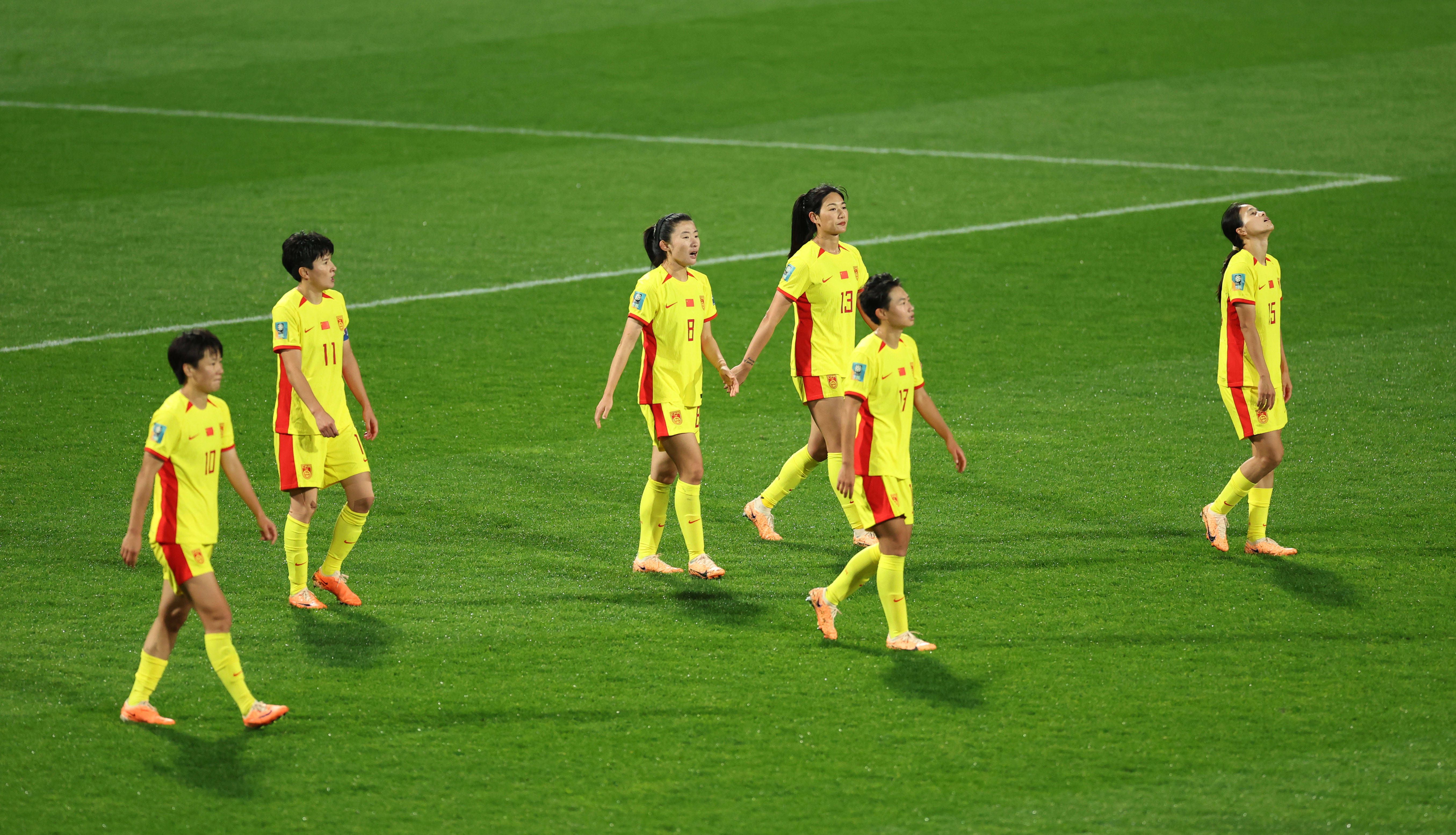 杨瀚森11+16+8+4帽 阿不都21+14 赵睿17中4 青岛击退新疆CBA常规赛，青岛主场迎战新疆。